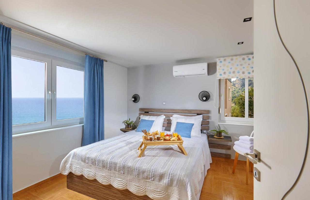 Ferienwohnung Breathtaking Sea View Flat In South Crete Keratókambos Exterior foto