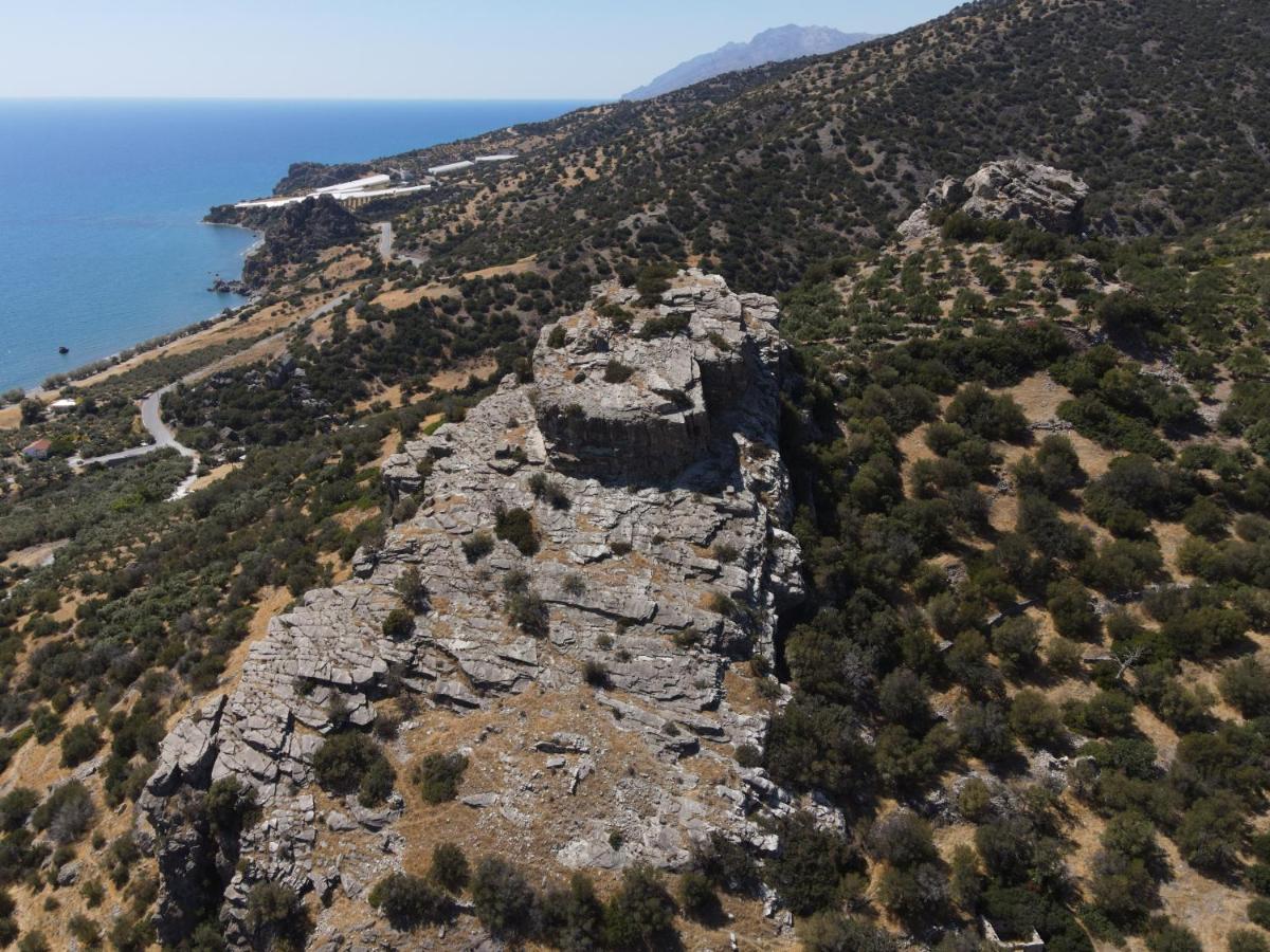 Ferienwohnung Breathtaking Sea View Flat In South Crete Keratókambos Exterior foto